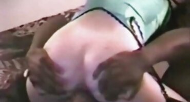 Tamnokosa s gagged besplatno porno filmovi u ustima za čovjeka penis