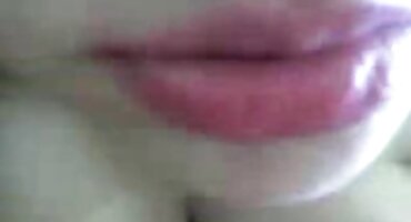 Na jednoj od djevojaka djevojke su pokušale kurac s besplatno porno filmovi vrhnjem od striptizete