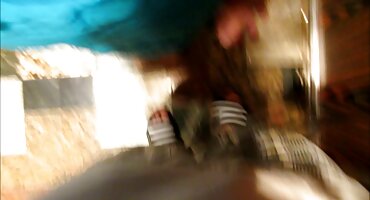 Golu besplatni porno filmovi xxx Mama sranje kurac osobe na podu