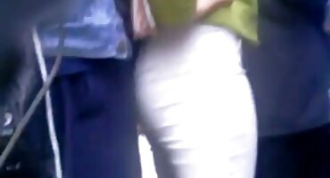 Tužna Plavuša jebeno teško u donjem rublju besplatni potnici s prijateljem