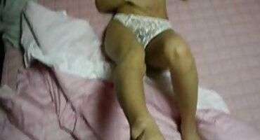 Pick-up pornići za gledanje besplatno jebu u bazenu djevojka s video snimanja