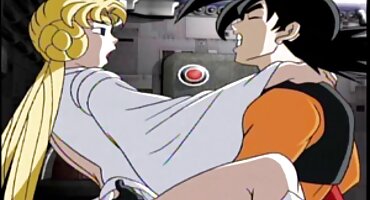 Dvije djevojke jebu najbolji besplatni pornići s crnim muškarcem s velikim uređajem