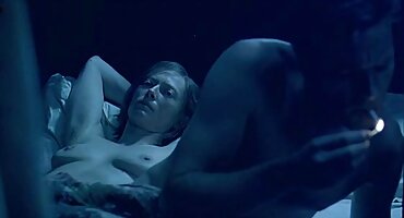 Ukusan besplatna jebacina za gledanje milovati maca dvije velike prijateljice