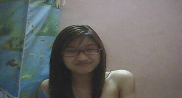 Slatki besplatno porno filmovi seks s prekrasnim Chica s zavodljivim malim sisama