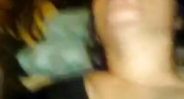 Senzualan fisting tri lezbijske prošao kod kuće besplatna jebacina