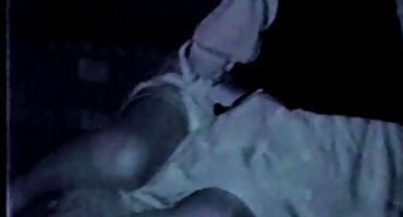 Obilna topla sperma na obrazima djevojke besplatni pirnići pogođene penisom