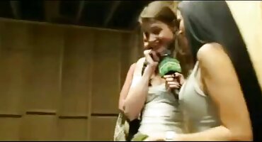 Prsata žena jebanje porno filmovi free s Brkatim muškarcem