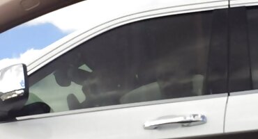 Halapljivo porno plavuša besplatni potnici sa šarmantnim izgledom