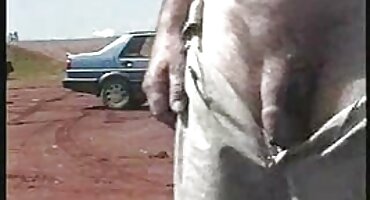 Zločesta djevojka predala se u parku starcu za lizalicu sex filmovi besplatno