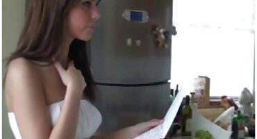 Mlada žena voli penis debelog ćelavog čovjeka seks porno jebacina