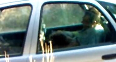 Libertine je nagovorio djevojku da mu besplatni porn film da pušenje u svlačionici