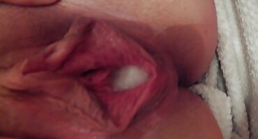 Atraktivna žena dokazala seks porno jebacina je da ima zbijeno magarca