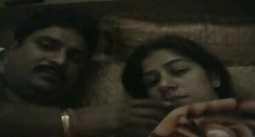 Meksički pijetao uzeo vrlo duboko u njeno grlo i progutati besplatno gledanje porno klipova svu spermu