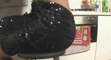 Iskusna prostitutka je obavila besplatna jebacina profesionalni Pušenje