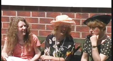 Nepriličan razuzdan uzbuđen momak s besplatna jebacina aerobik vježbe