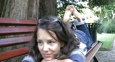 Naivne bradavice raduju se xxx besplatni filmovi penisu i uživaju u njemu u potpunosti