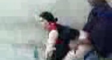 Nun čini čovjeka lizati ga između besplatno porno film tits