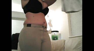 Djevojka kopulira porno filmovi gratis mulat pred svojim dečkom